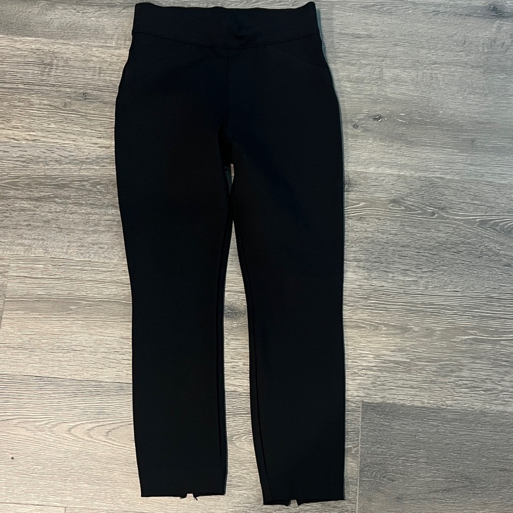 SPANX Pointe Slim Ankle Pants